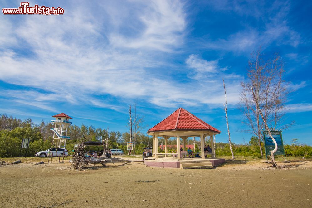 Immagine Una capanna sulla spiaggia a Puerto Morelos, Messico.