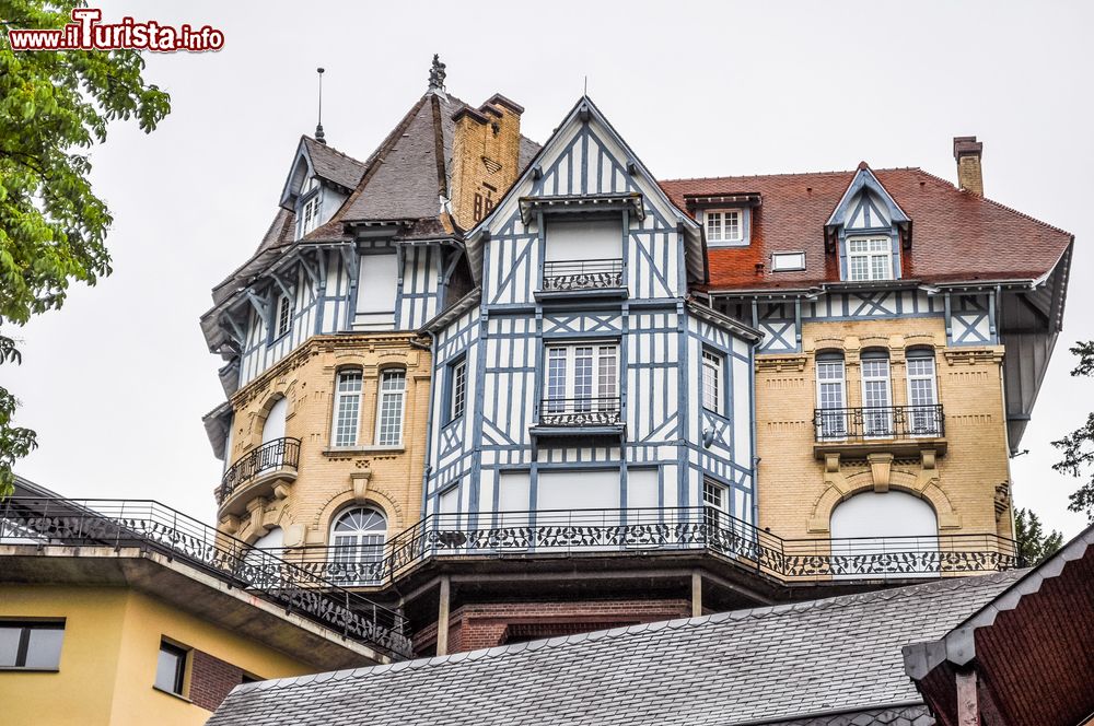 Immagine Una casa a graticcio nel centro di Meursault in Francia