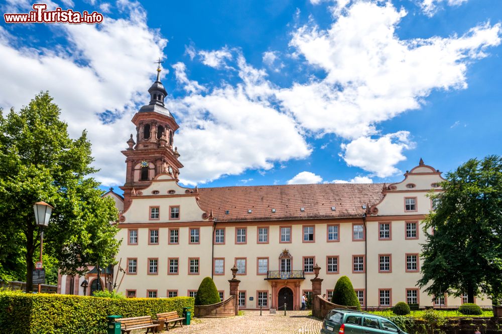 Immagine Una chiesa a Gengenbach in Germania, antico borgo nella Foresta Nera.