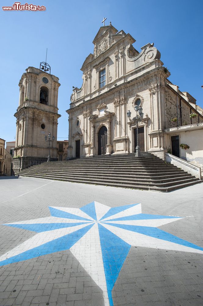 Immagine Una chiesa barocca del centro storico di Militello in Val di Catania