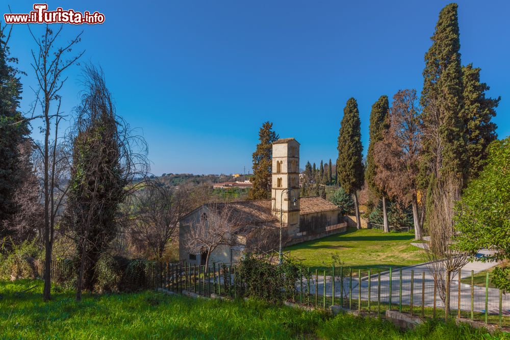 Immagine Una chiesa nel territorio di Poggio Mirteto nel Lazio