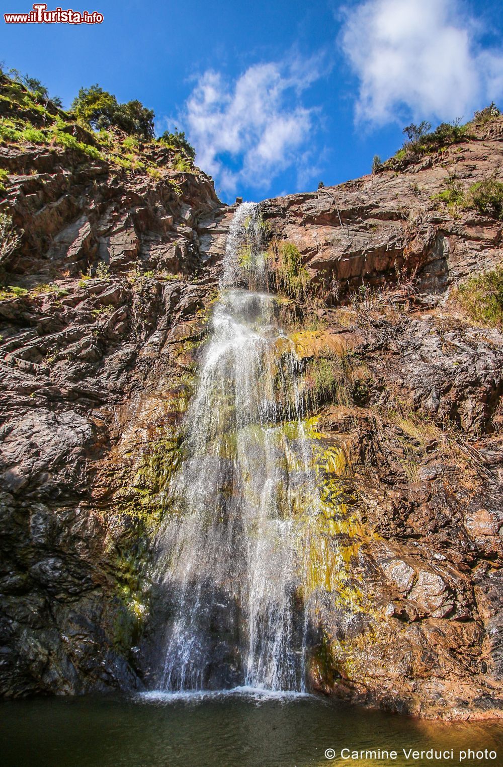 Immagine Una delle cascate del Torrente Altalia nei pressi di Brancaleone Marina - © Carmine Verducci / Proloco Brancaleone