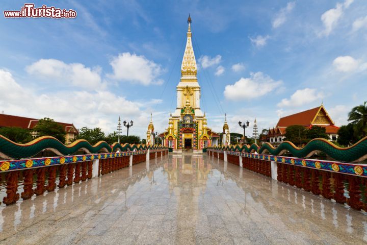 Immagine Una delle pagode di Kathmandu, Nepal. Uno degli edifici destinati al culto religioso della città nepalese di Kathmandu - © konmesa / Shutterstock.com