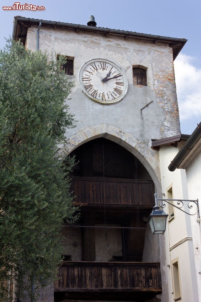 Immagine Una delle porte di accesso (est) al centro di Spilimbergo