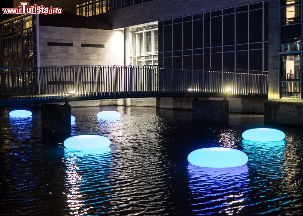 Immagine Una installazione del Copenaghen Light Festival in Danimarca