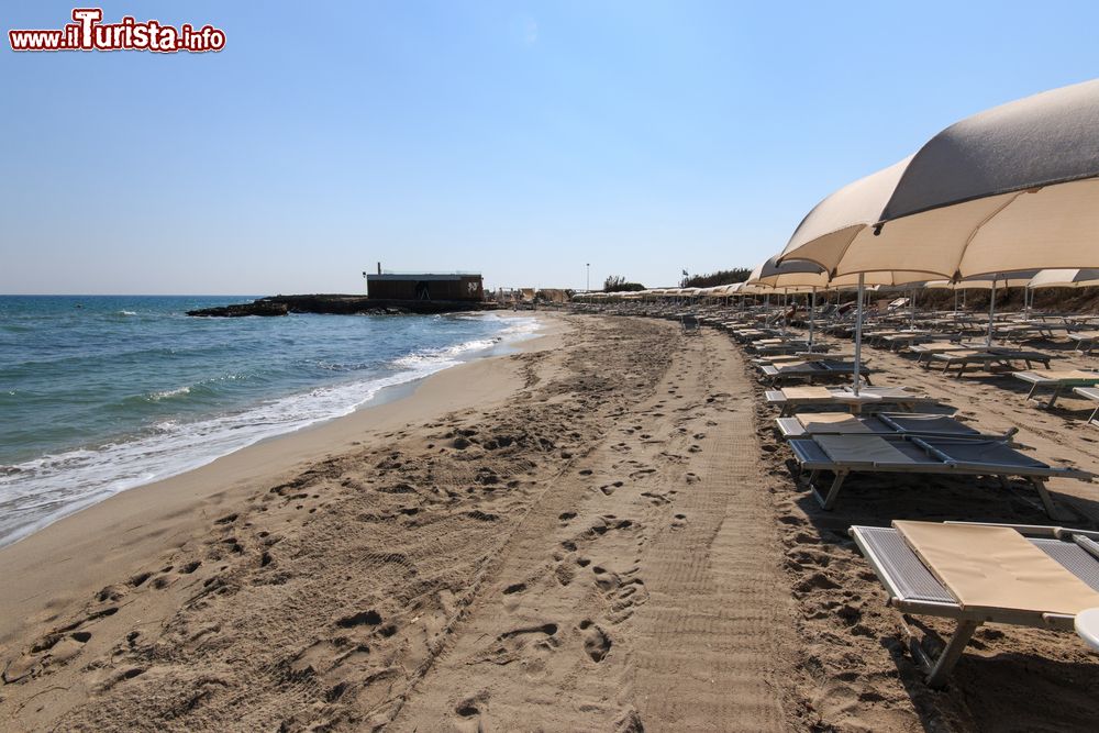 Immagine Una spiaggia attrezzata a San Foca nel Salento (Puglia)