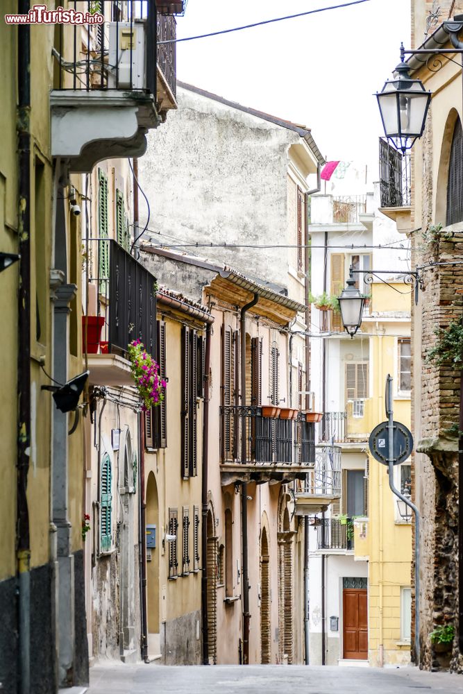 Immagine Una strada del centro storico di Lanciano in provincia di Chieti, Abruzzo