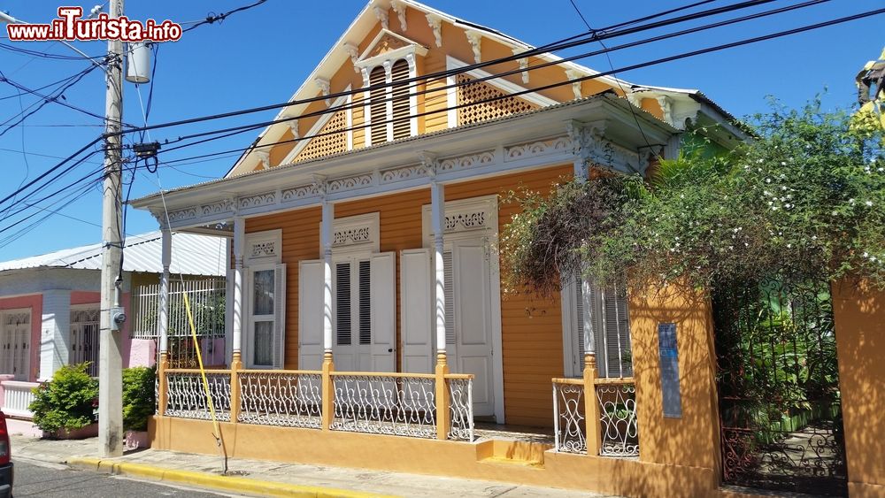 Immagine Una tipica casa della città di Puerto Plata, capitale della Repubblica Dominicana.