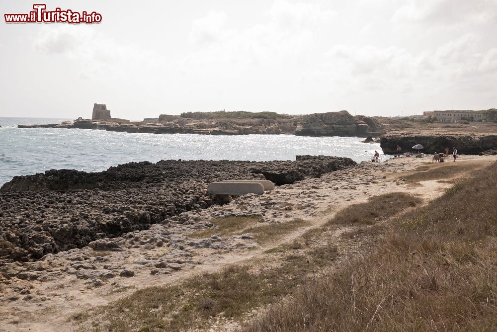 Immagine Una torre costiera nella zona di San Foca di Melendugno