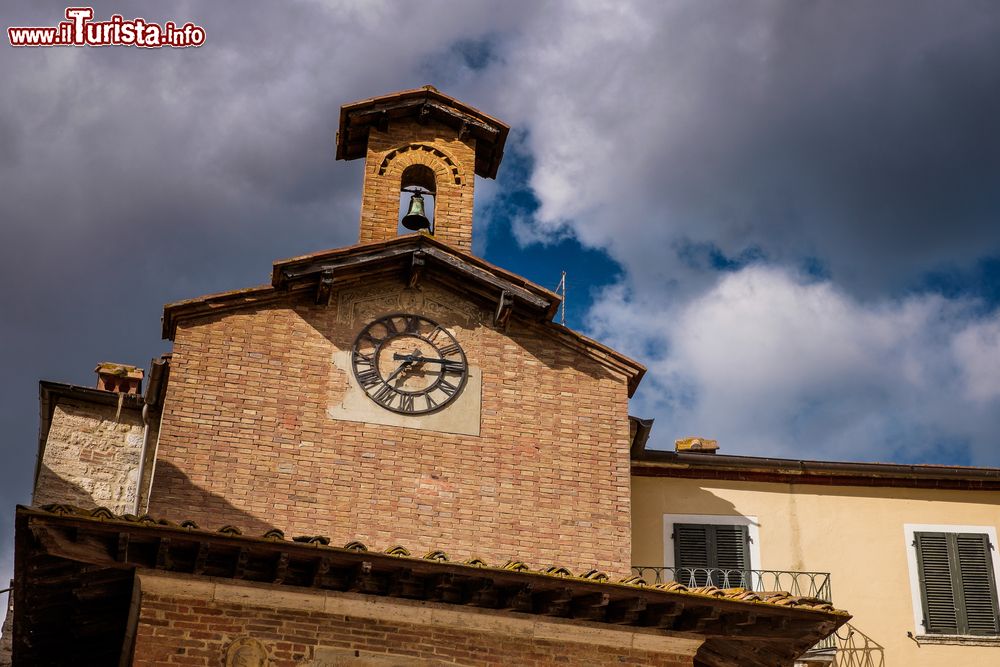 Immagine Una veduta del centro storico di Serre di Rapolano, piccola frazione del comune