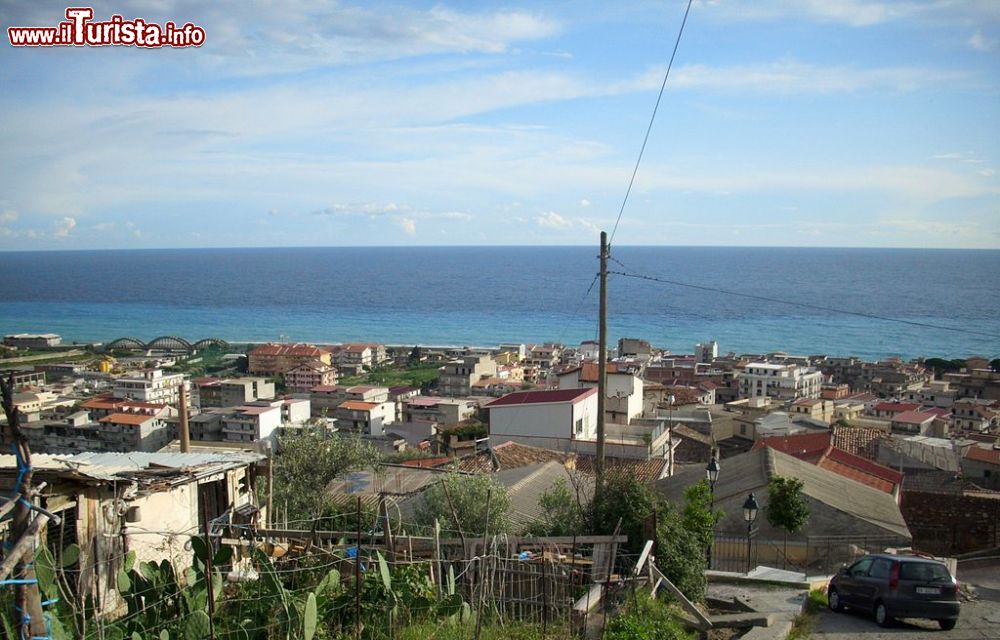 Immagine Una veduta della città di Melito, in Calabria. - ©  Keko&Fafo - wikipedia