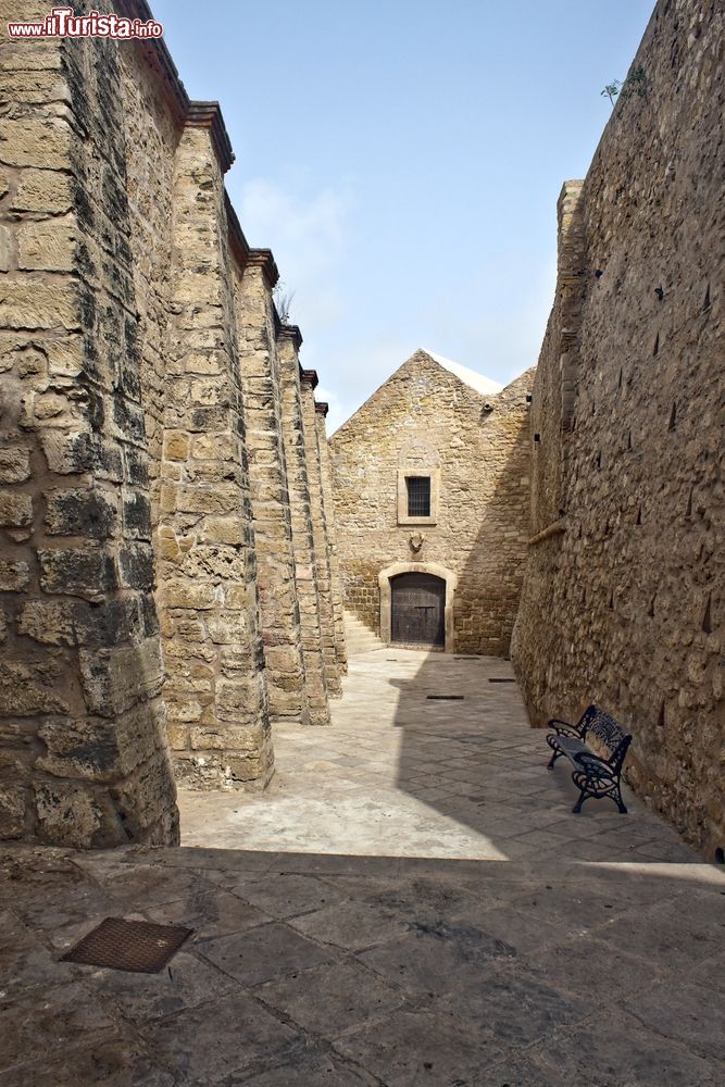 Immagine Una viuzza nel centro storico di Melilla, Spagna.