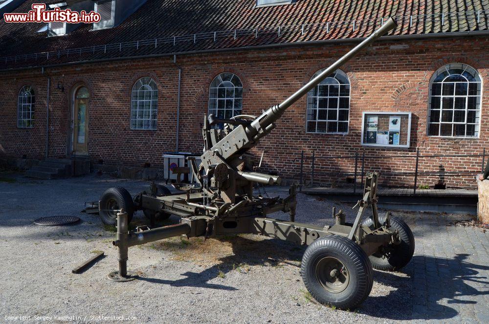 Immagine Un'antica arma da guerra nella vecchia città fortificata di Fredrikstad, Norvegia - © Sergey Kamshylin / Shutterstock.com