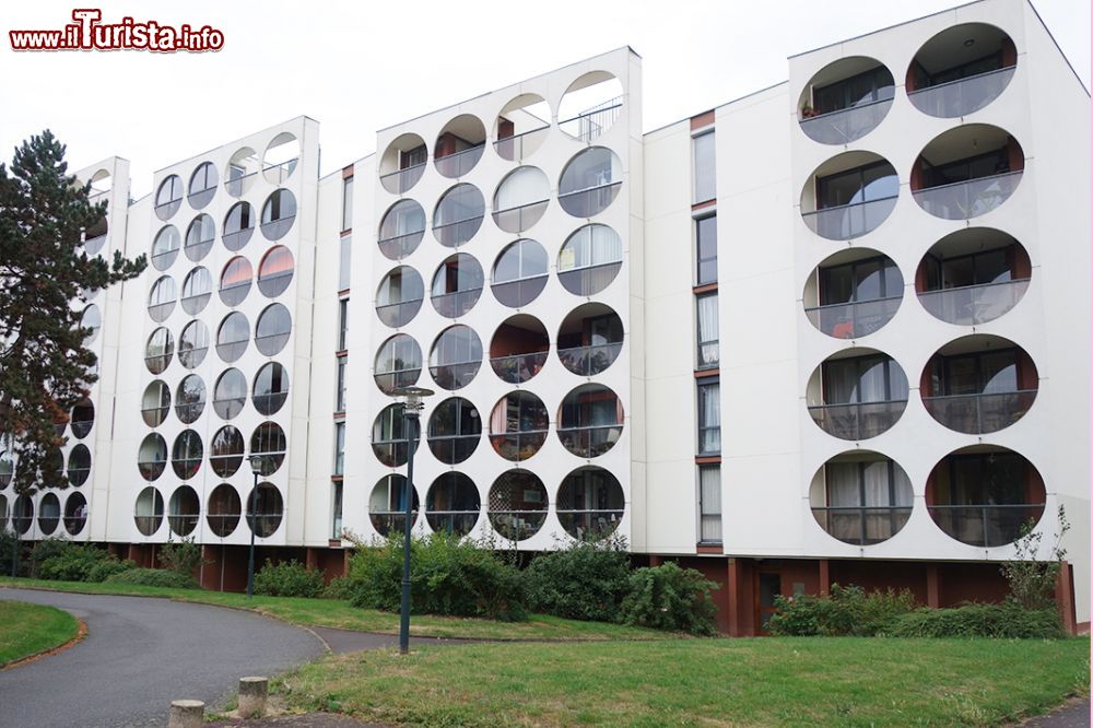 Immagine Uno dei palazzi anni '70 di George Maillols a Rennes (Francia).