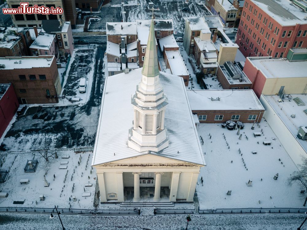 Immagine Uno scorcio aereo di Trenton, New Jersey, con la neve (USA).
