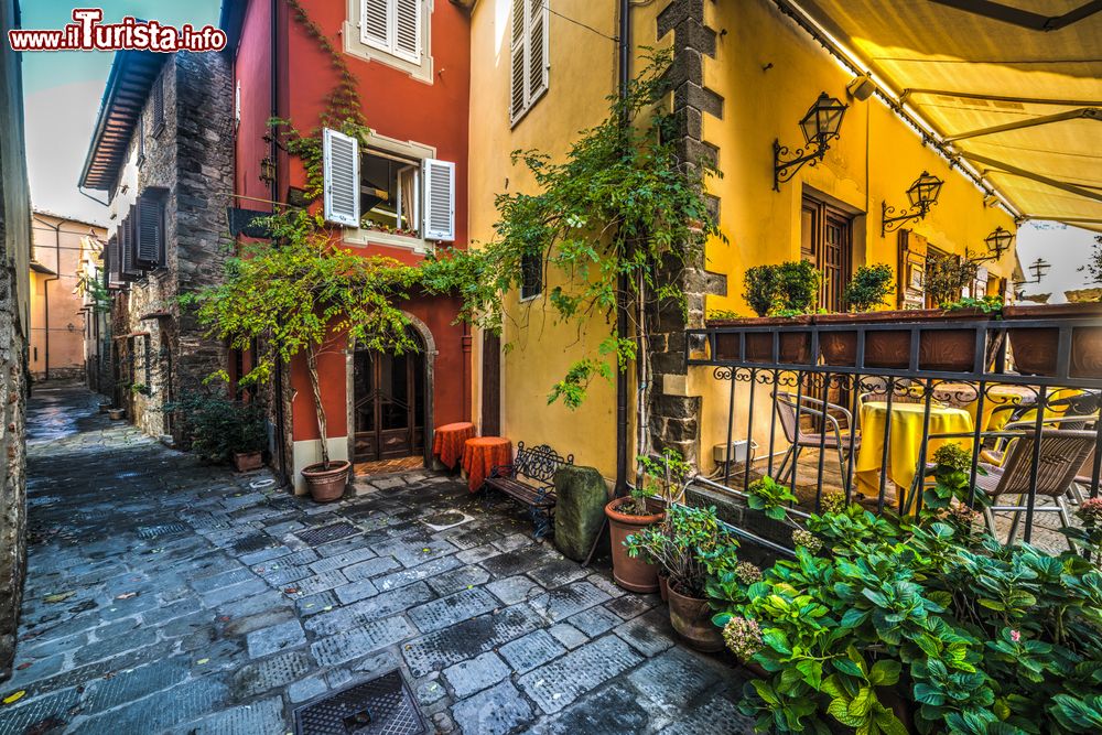 Immagine Uno scorcio del borgo di Montecatini Terme in Toscana