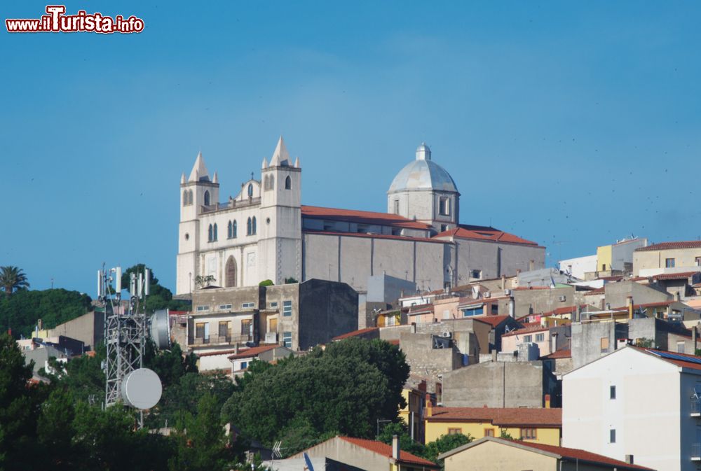 Immagine Uno scorcio del centro storico di Cuglieri, siamo sulla costa ovest della Sardegna