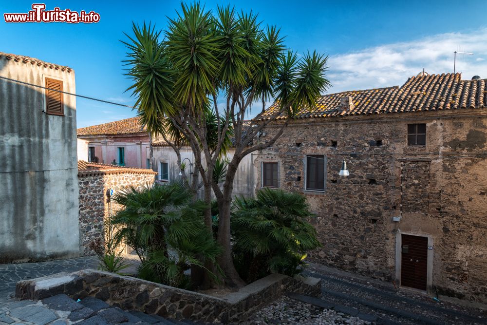 Immagine Uno scorcio del centro storico di Orosei, provincia di Nuoro, Sardegna.