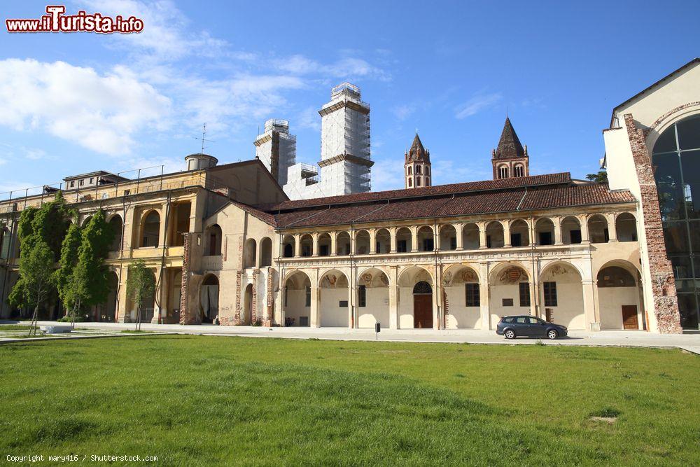 Immagine Uno scorcio del centro storico di Vercelli in Piemonte - © mary416 / Shutterstock.com