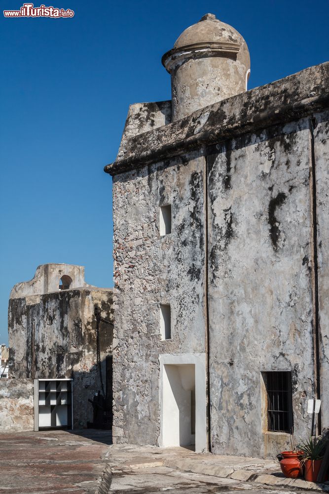 Immagine Uno scorcio del forte Baluarte de Santiago nella città di Veracruz, Messico.