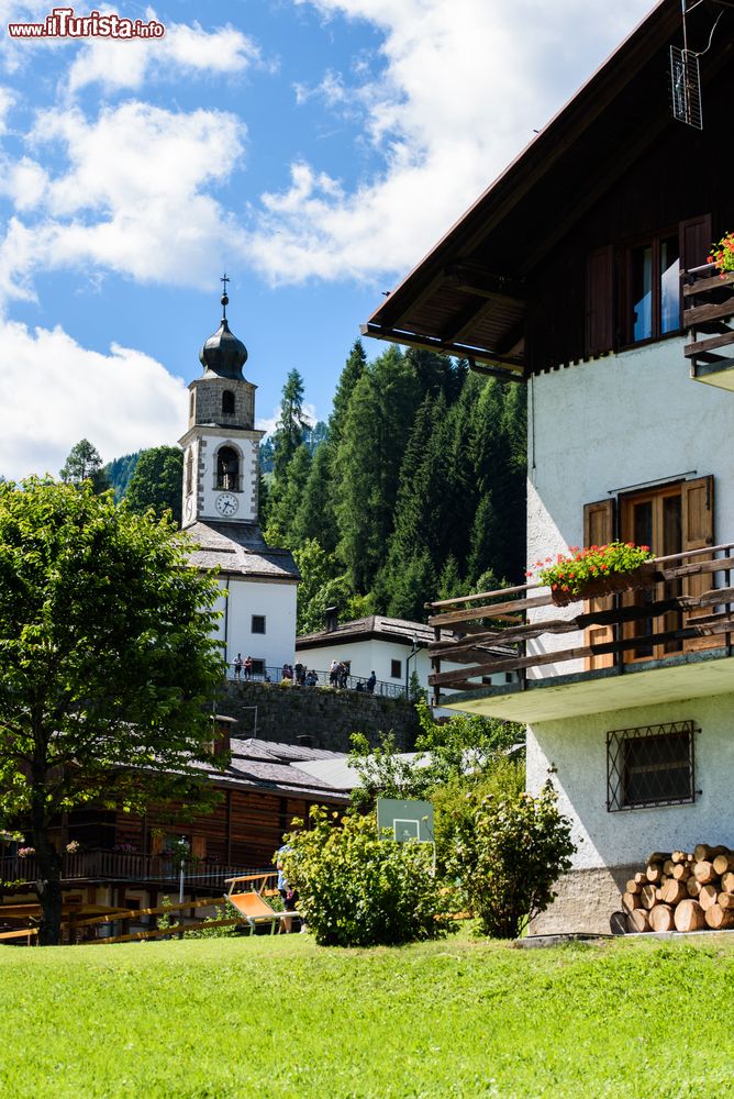 Immagine Uno scorcio del villaggio montano di Sauris in Friuli