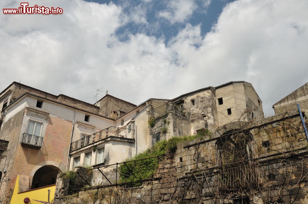 Immagine Uno scorcio dell'antico borgo di Teano, città pre romanica della Campania