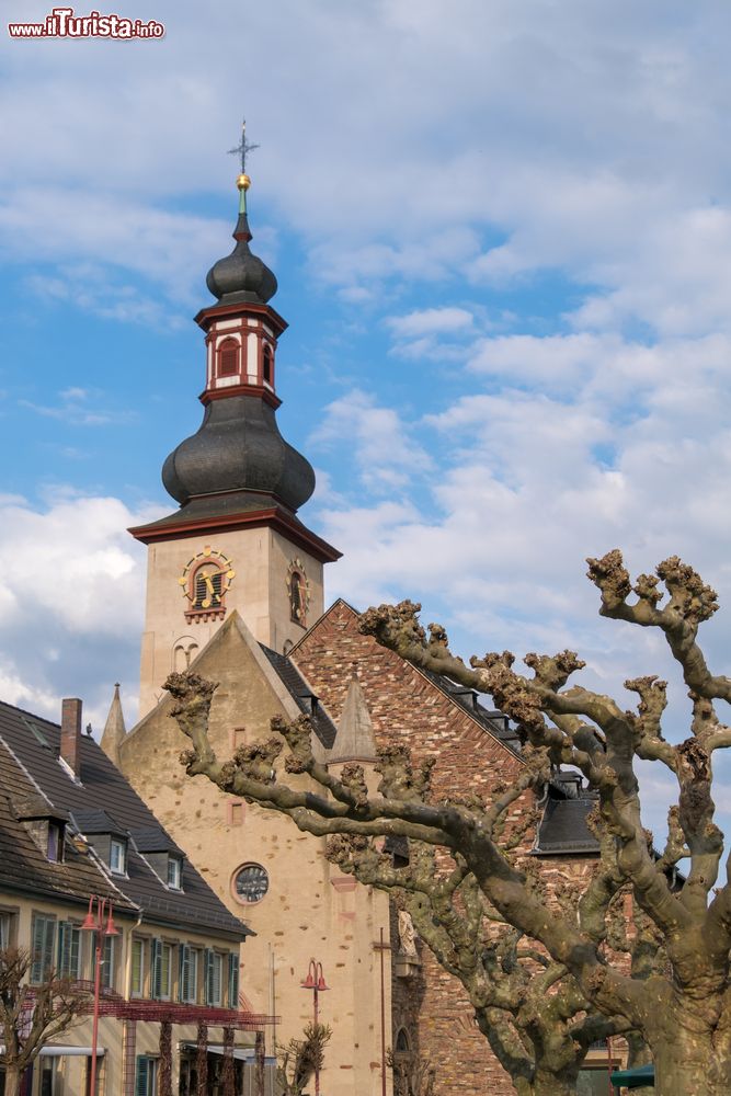 Immagine Uno scorcio della cittadina tedesca di Rudesheim am Rhein, località vinicola patrimonio mondiale dell'Unesco in Assia.