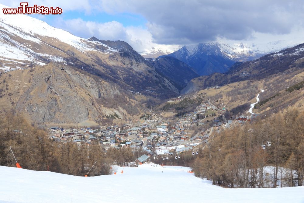 Immagine Uno scorcio della stazione sciistica di Galibier-Thabor a Valloire, Francia.