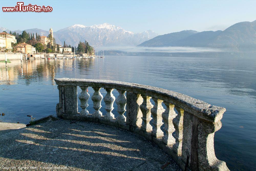 Immagine Uno scorcio elegante di Tremezzo, sulle placide acque del Lago di Como in Lombardia - © Stefano Ember / Shutterstock.com