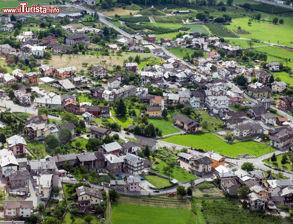 Immagine Veduta aerea di Gressan in Valle d'Aosta