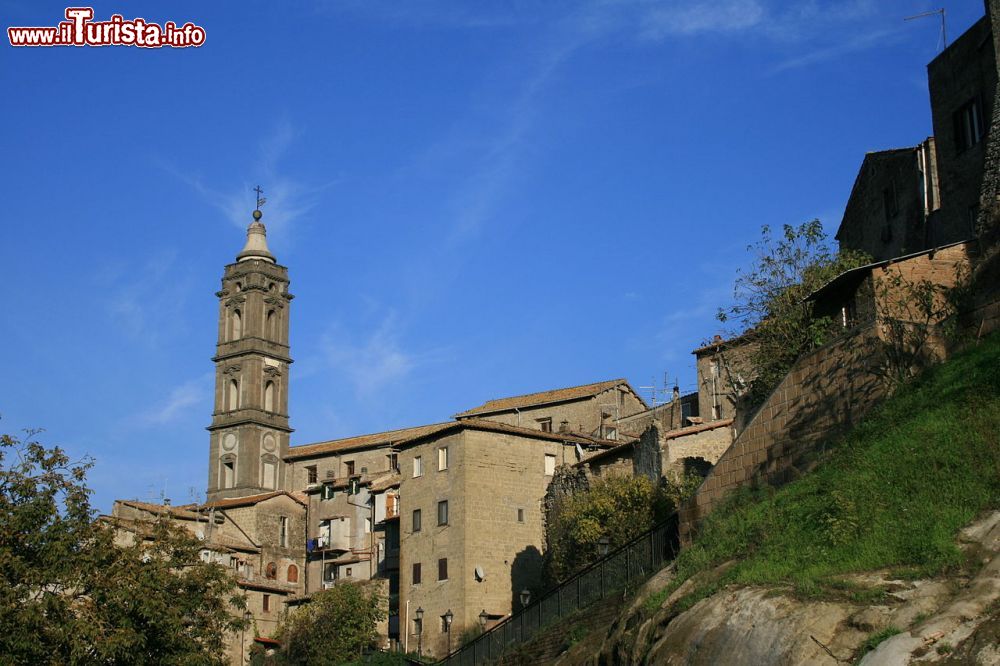 Immagine Veduta del centro medievale di Campagnano nel Lazio.