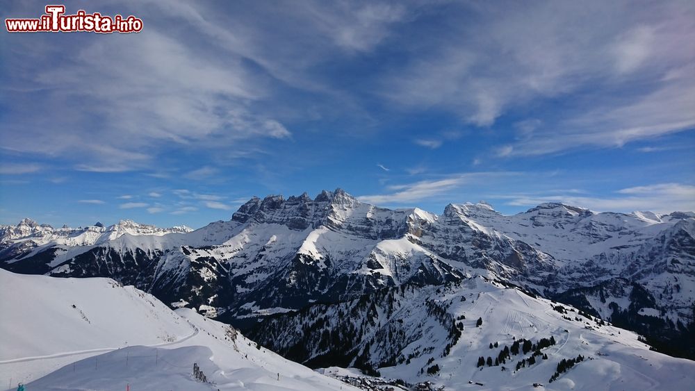 Immagine Veduta del Dents du Midi dallo ski resort Les Crosets, Val d'Illiez, Vallese (Svizzera). Le sue come si possono ammirare da tutta la zona occidentale del territorio svizzero.