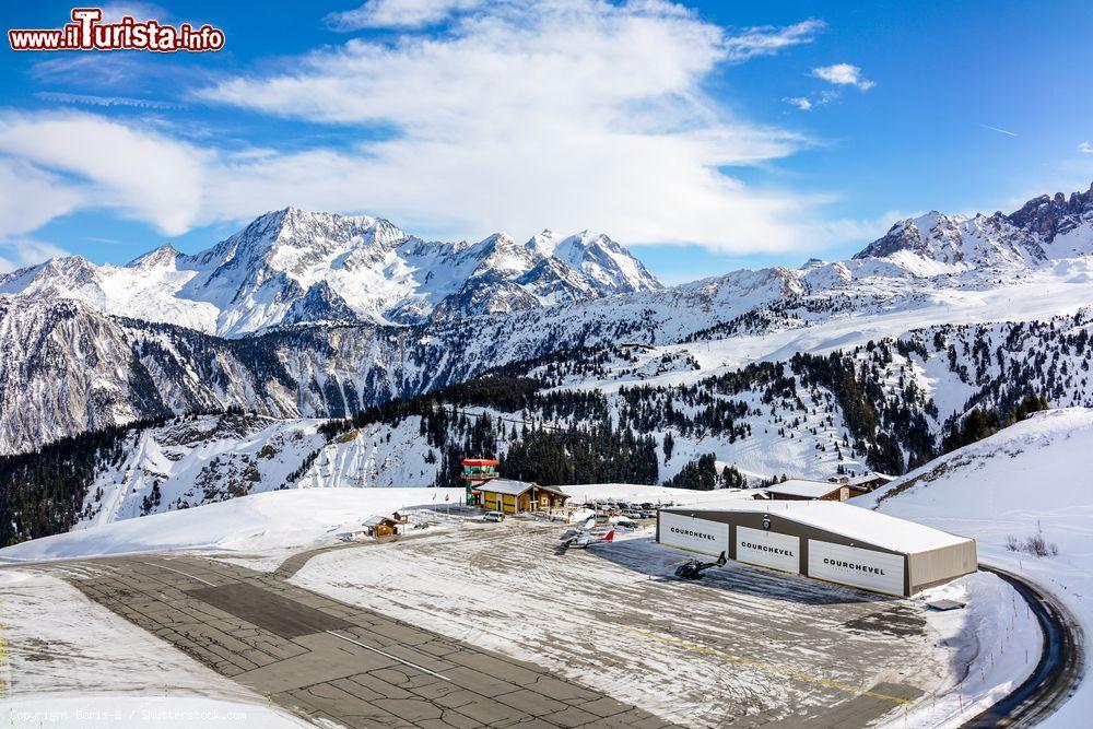Immagine Veduta dell'eliporto di Courchevel 1850, Alta Savoia (Francia) - © Boris-B / Shutterstock.com