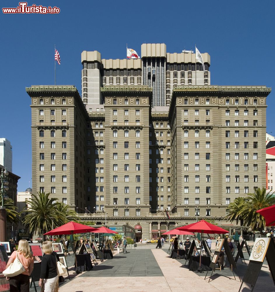 Immagine Veduta di un hotel in Union Square a San Francisco, California (USA).