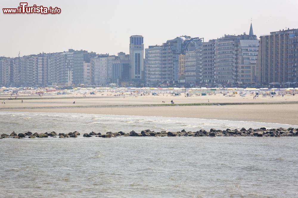 Immagine Veduta panoramica di Blankenberge, Belgio. I primi insediamenti risalgono alla preistoria con l'occupazione di questi luoghi da parte dei romani e dei galli-romani di cui si sono conservate  però poche tracce.