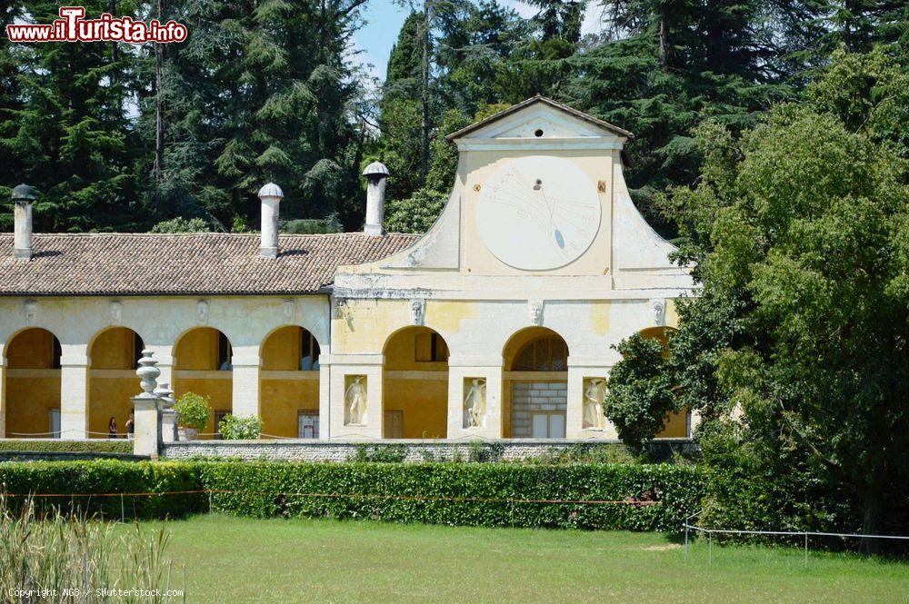 Immagine Villa Barbaro venne disegnata da Andrea Palladio architect nel 1560. la potete ammirare nel comune di Maser, vicino a Torino - © NG8 / Shutterstock.com