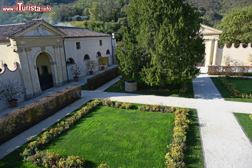 Immagine Villa dei dei Vescovi il giardino della residenza sui Colli Euganei - Foto di Sonja Vietto Ramus