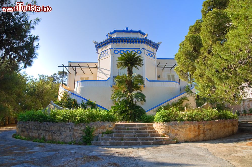 Immagine Villa Episcopo, una delle case signorili a Santa Maria di Leuca in Puglia.