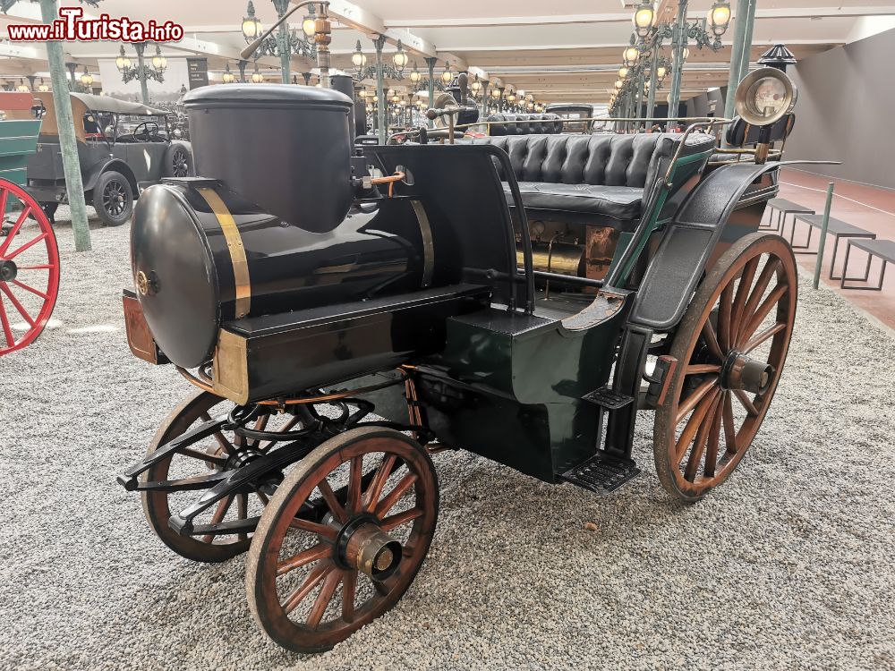 Immagine Visita alla Cite dell'automobile di Mulhouse in Francia  - © Deborah Terrin