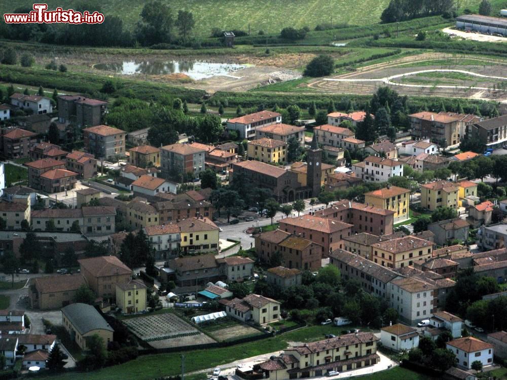 Immagine Vista aerea di Malabergo, pianura tra Ferrara e Bologna, Emilia-Romagna