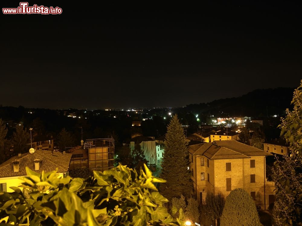 Immagine Vista notturna di Castelnuovo Rangone in provincia di Modena