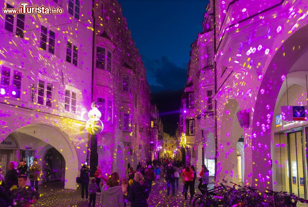 Immagine WLF 2019 Brillano i portici di Bressanone al Water Light Festival - © Pierluigi Orler / www.brixen.org