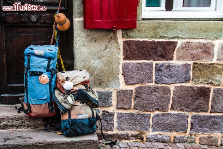Immagine Ostello per pellegrini sul Cammino di Santiago a Saint-Jean-Pied-de-Port, Aquitania (Francia) - © Pedro Rufo / Shutterstock.com
