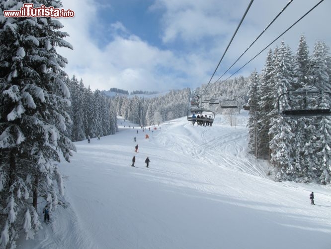 Immagine Sciare a Chamonix, ai piedi del Monte Bianco in Francia - © Wansfordphoto / Shutterstock.com