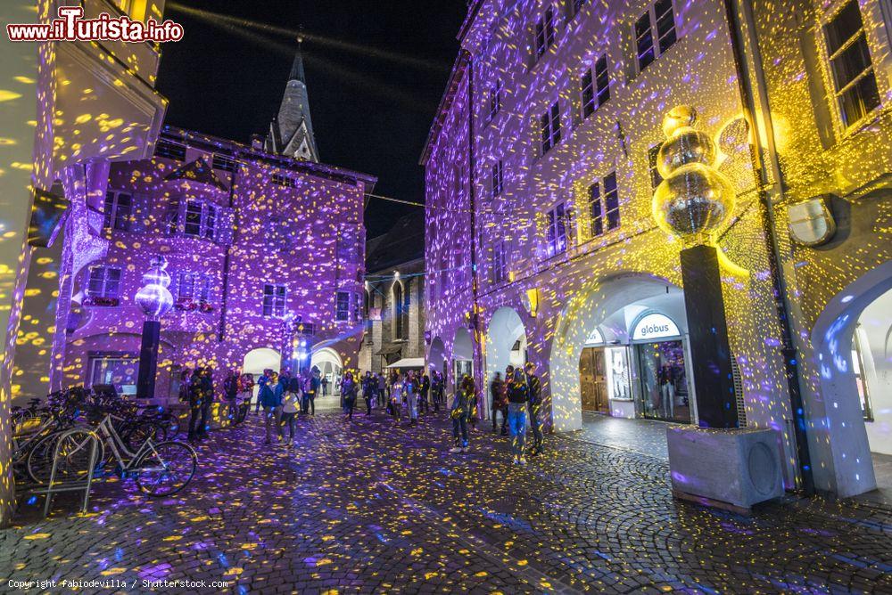 Immagine Festival di acqua e luci nel centro storico di Bressanone, in primavera. - © fabiodevilla / Shutterstock.com