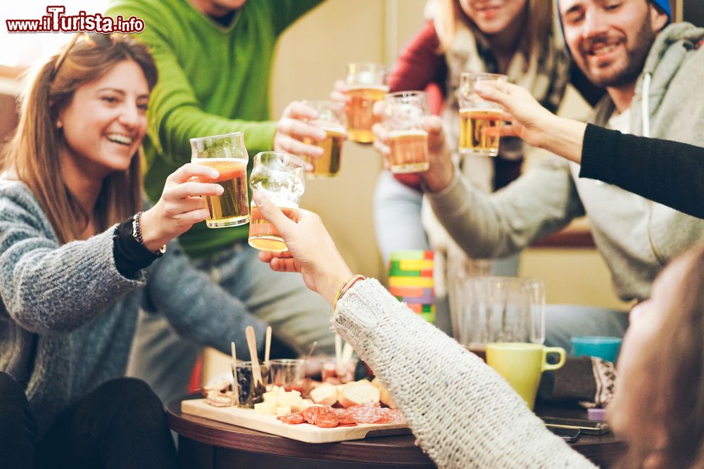 Immagine Gastronomia, artigianato e divertimento alla Notte bianca di Champoluc il 10 di agosto