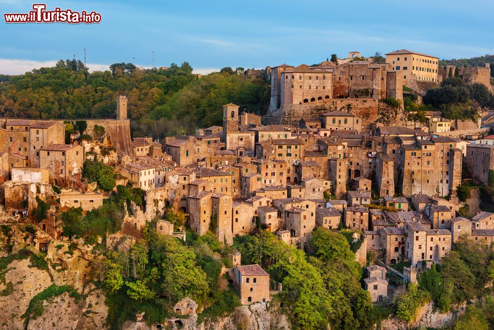 Le foto di cosa vedere e visitare a Sorano