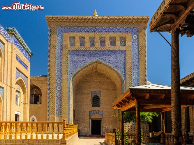 Immagine Itchan Kala, la città murata dentro Khiva in Uzbekistan - © Anton_Ivanov / Shutterstock.com