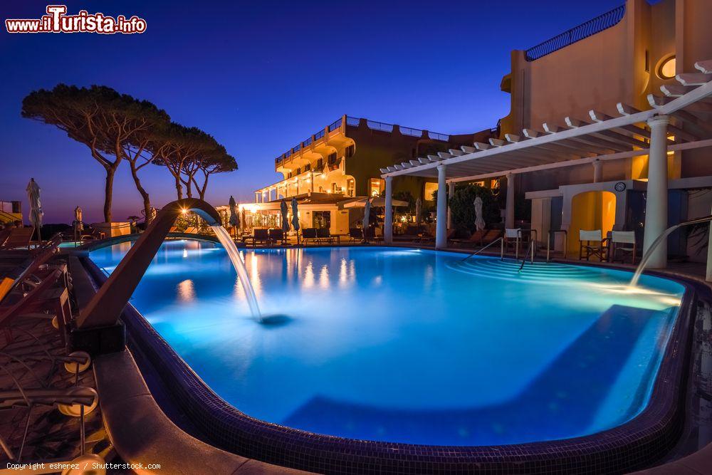 Piscina termale a Ischia, Lacco Ameno