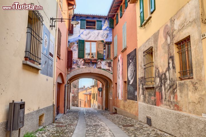 Biennale del Muro Dipinto Dozza